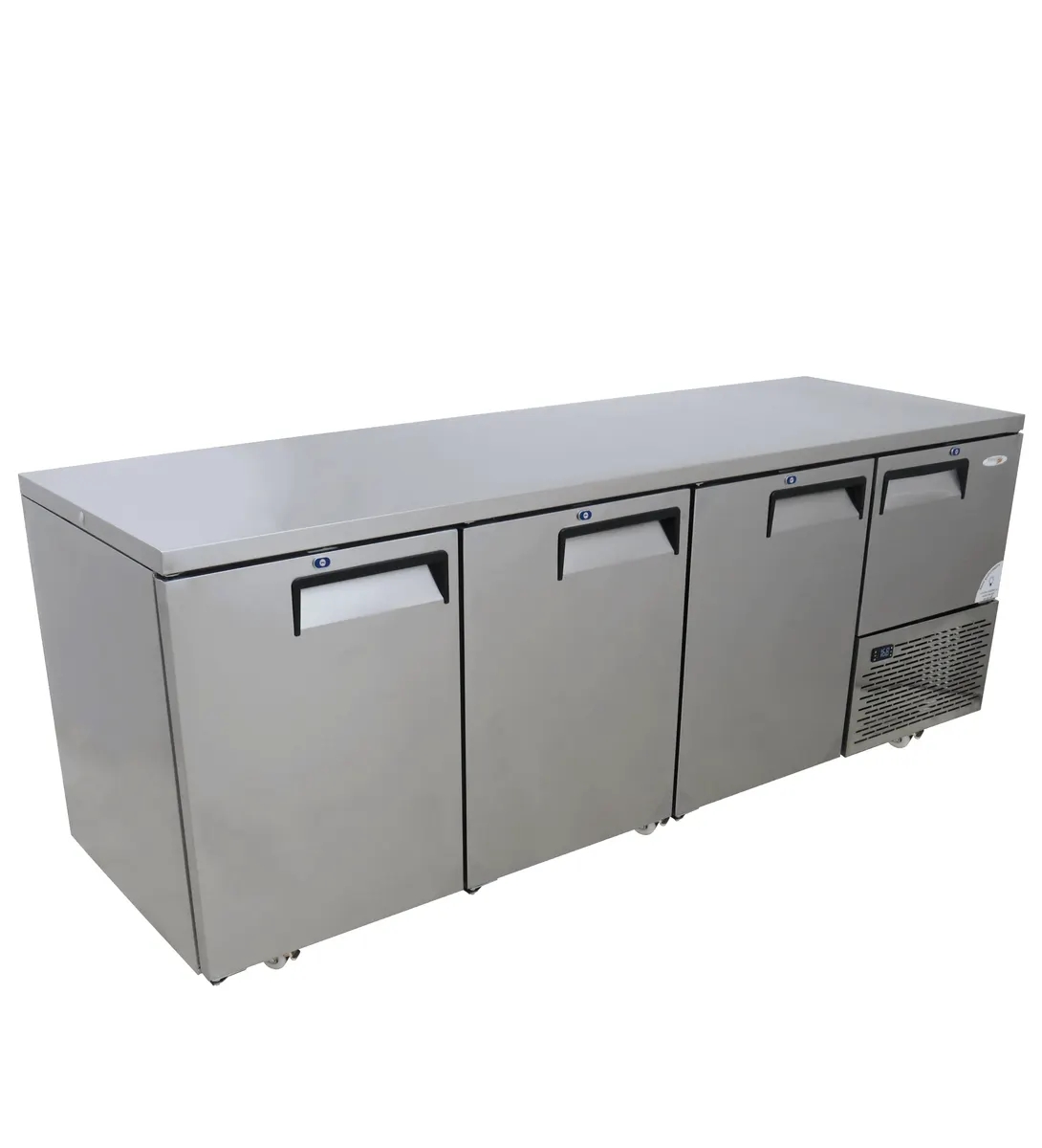 3.5 door under bar fridge - plain top (893 lt) — commercial catering equipment from ALUS CATERING