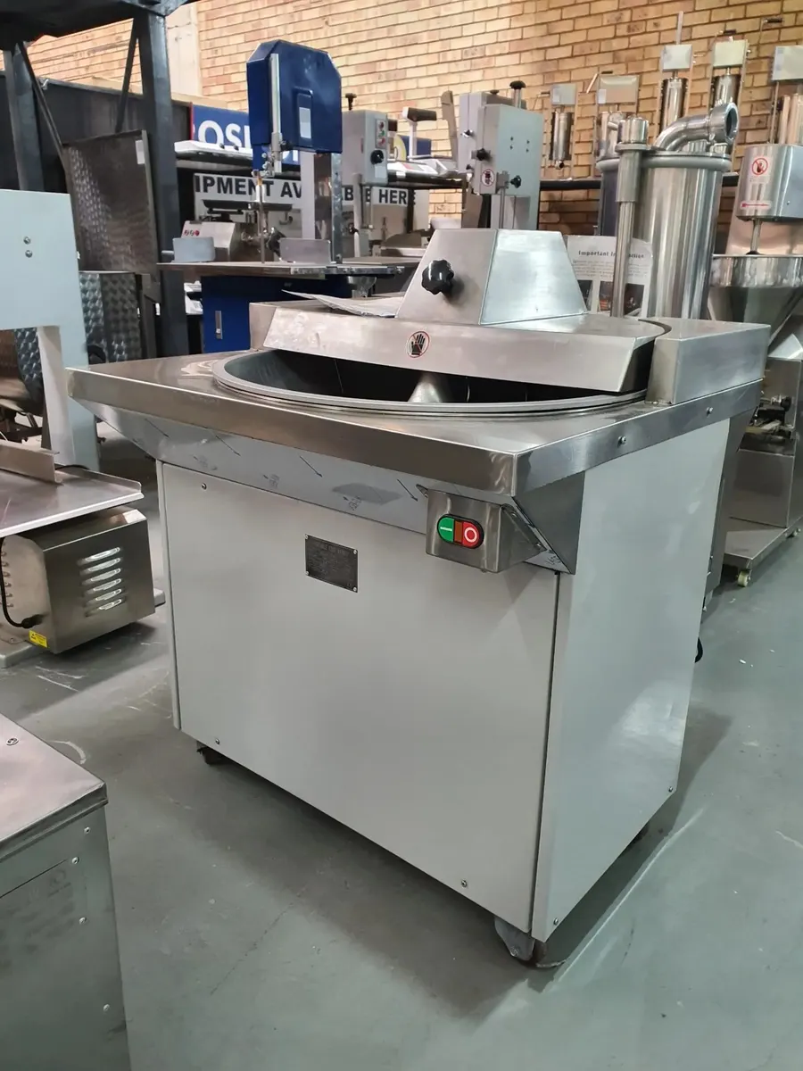 Bowl cutter - floor model - 20 lt — product photo 2 from ALUS CATERING