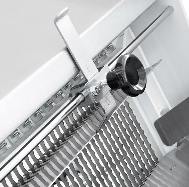 Bread slicer - gravity feed - table model — product photo 5 from ALUS CATERING